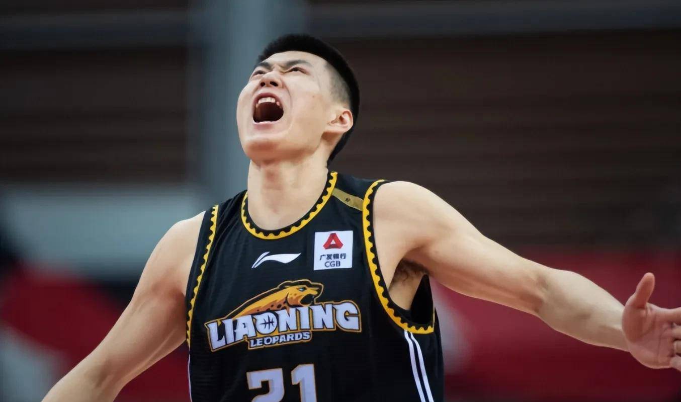 满冠体育直播-辽宁本钢训练开放日，赛后篮板制胜引欢呼，欧超杯在即，球队文化再被提及的简单介绍